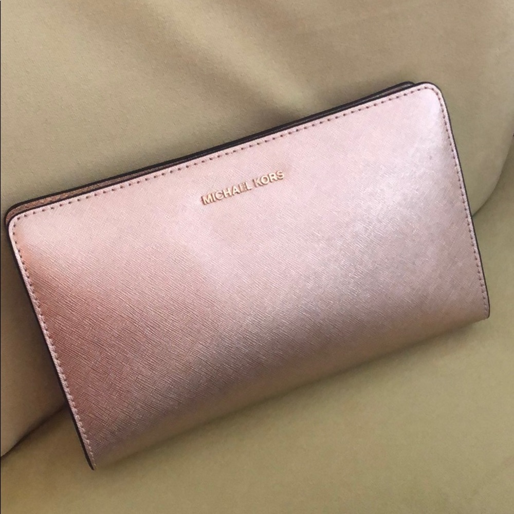NWT Michael Kors Cross Body